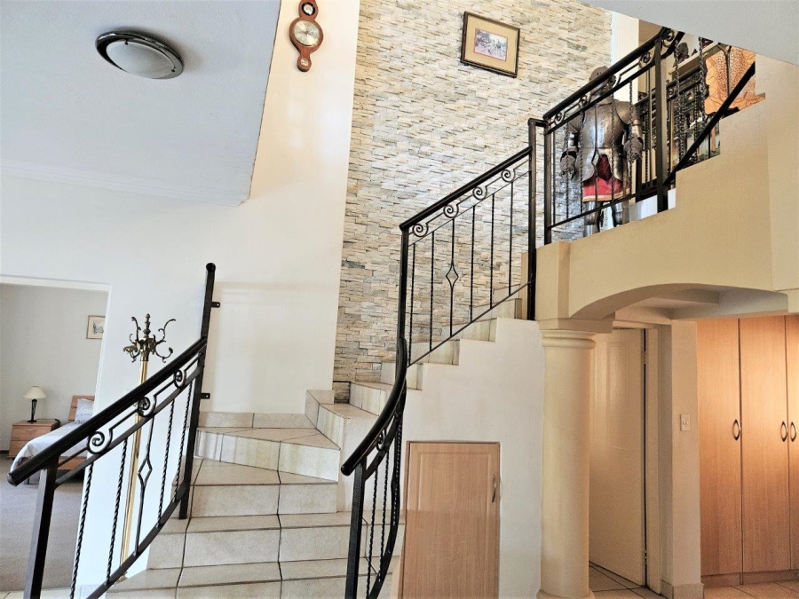 4 Bedroom Property for Sale in Kosmos North West